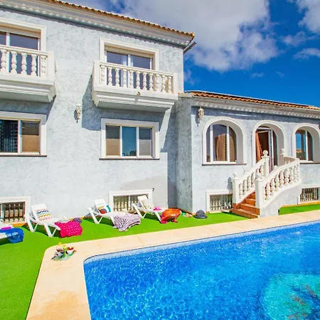 Flora - Plusholidays Villa Calpe