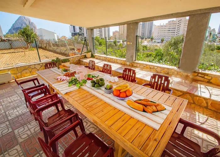 Flora - Plusholidays Villa