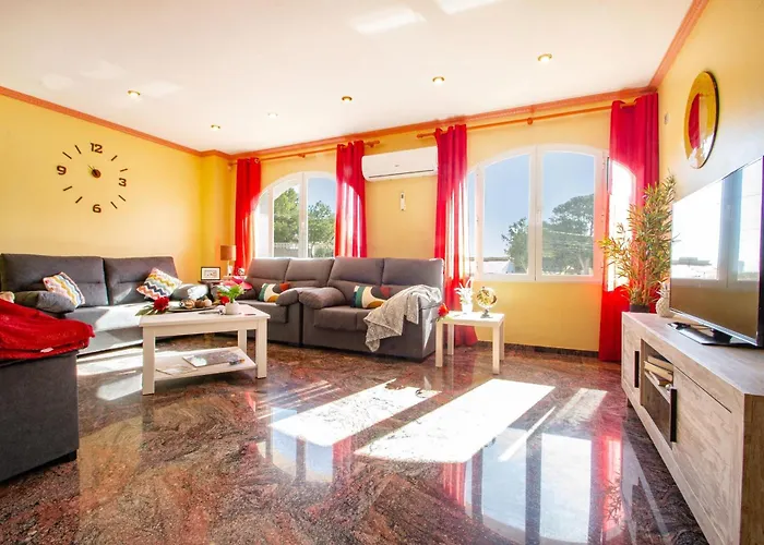 Flora - Plusholidays