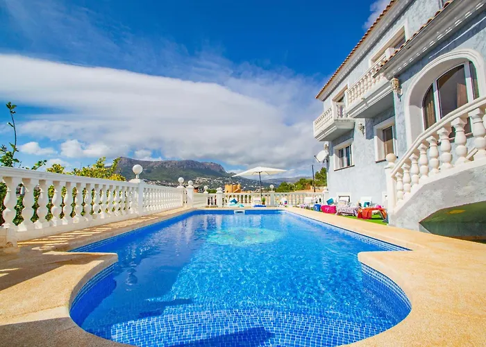 Flora - Plusholidays * Calpe