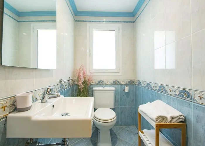 Flora - Plusholidays * Calp