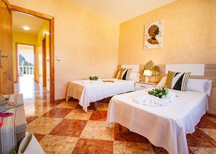 Flora - Plusholidays *