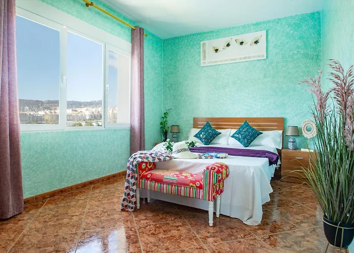 Flora - Plusholidays *