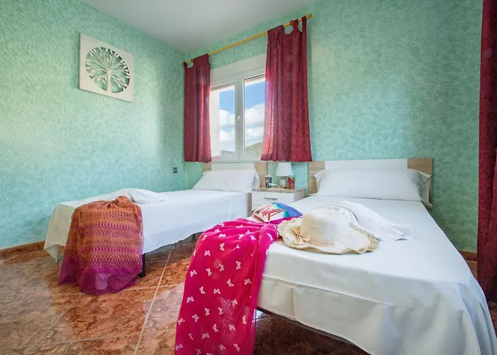 Flora - Plusholidays Calp